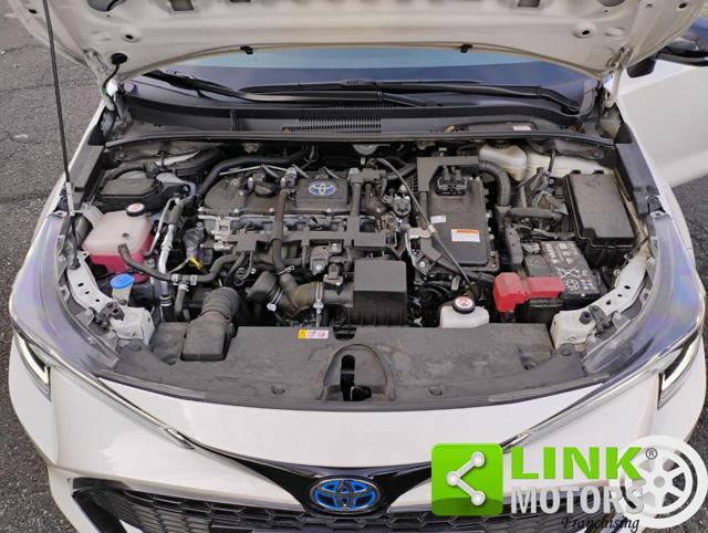 TOYOTA Corolla 1.8 Hybrid Style E-CVT