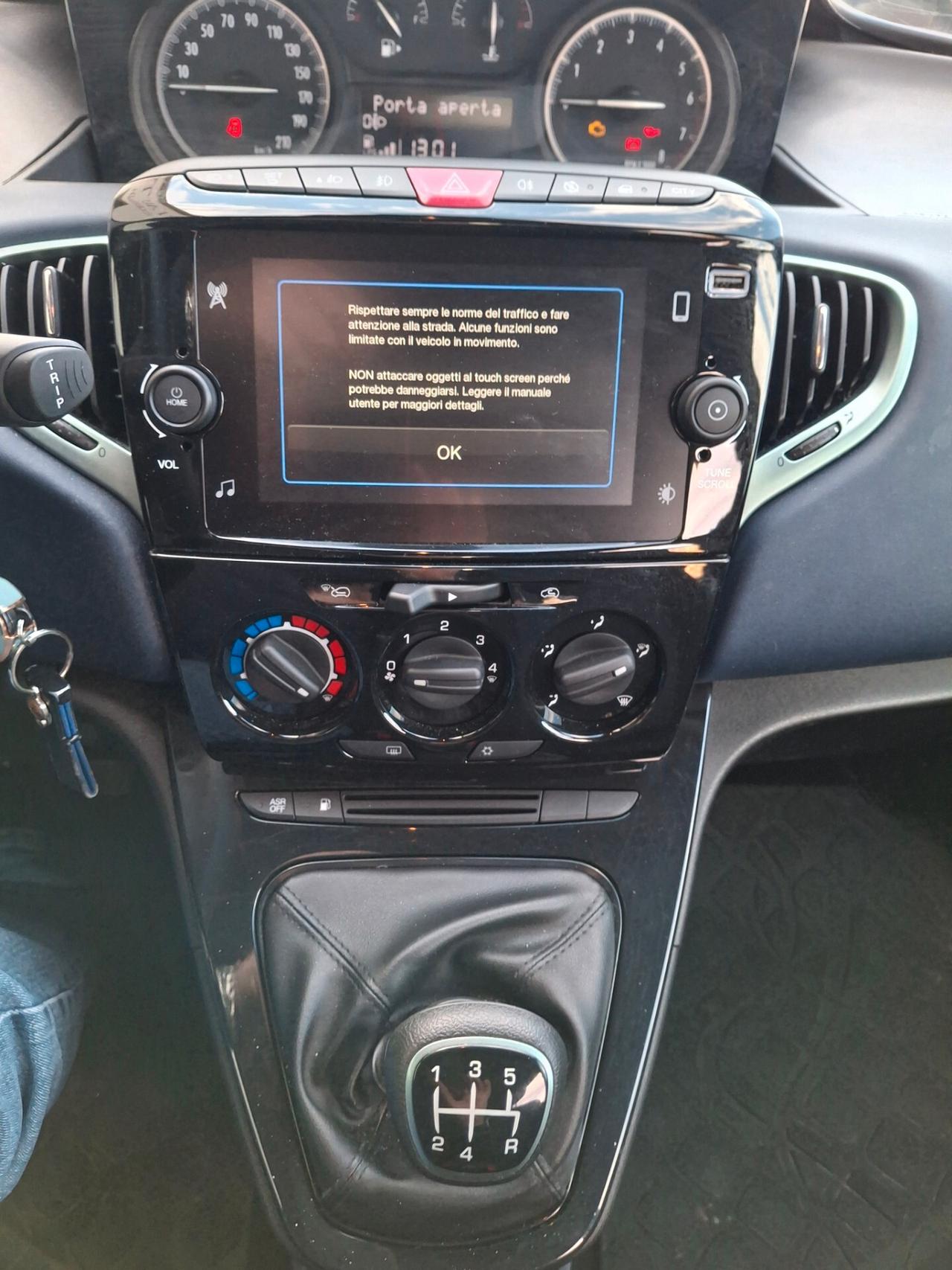 Lancia Ypsilon 1.2 69 CV 5 porte GPL Ecochic