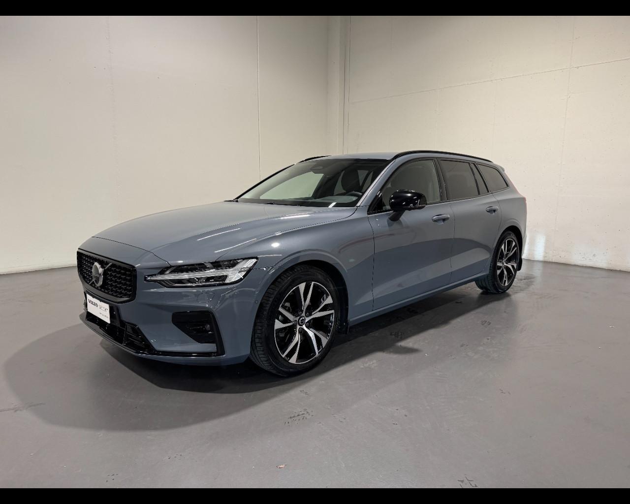 VOLVO V60 B4 GEARTRONIC PLUS DARK