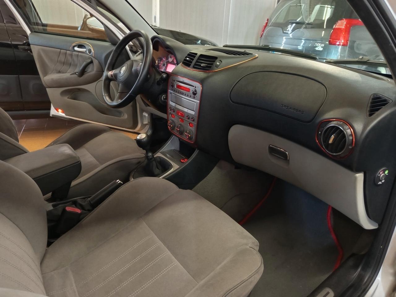 Alfa Romeo 147 1.9 JTD M-JET 16V 5 porte Exclusive