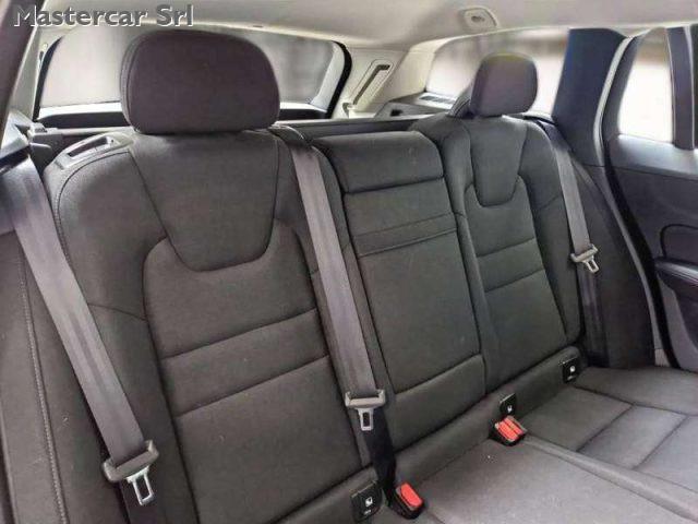 VOLVO V60 V60 2.0 D3 150cv Business auto - FW538VN