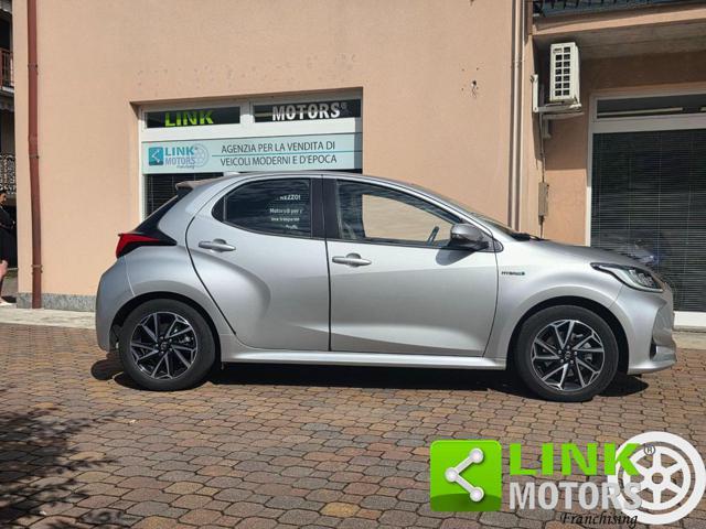 TOYOTA Yaris 1.5 Hybrid CVT Trend