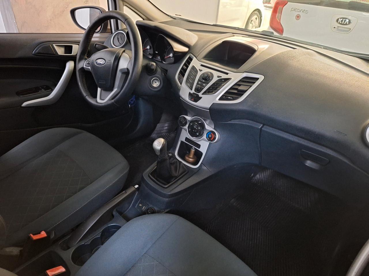 Ford Fiesta 1.2 GPL 82CV 5Porte Titanium