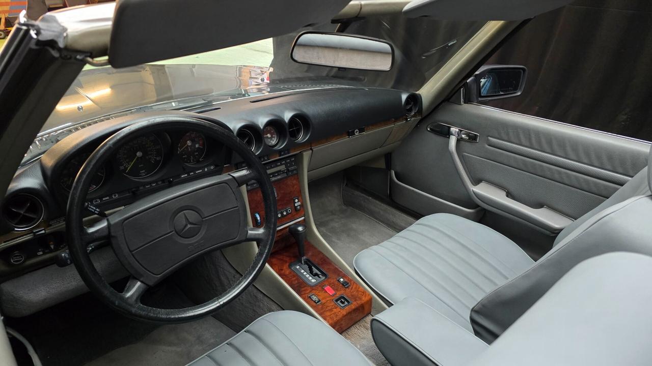 Mercedes-benz SL 560 Roadster certif. ASI con C.R.S.