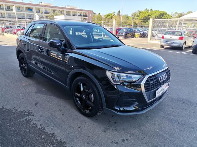 AUDI Q3 40 TDI quattro S tronic Business