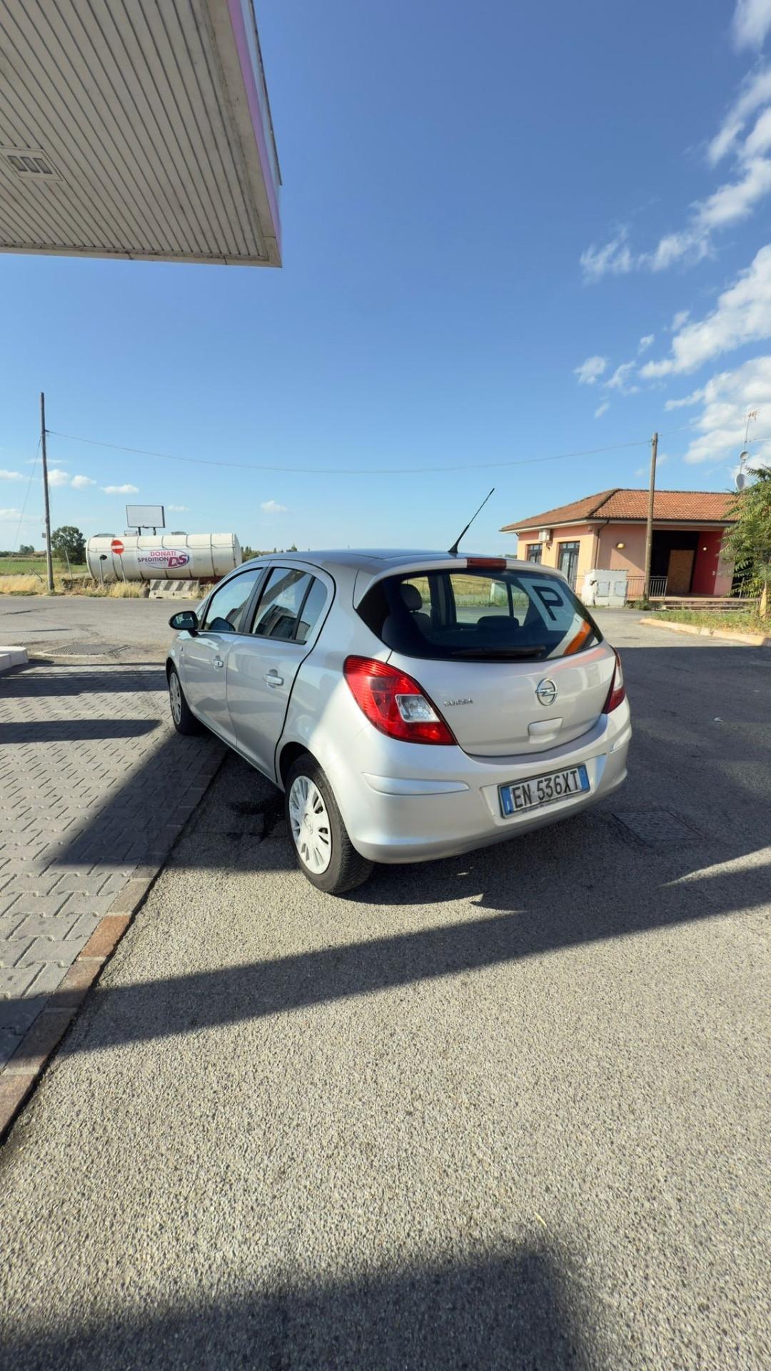 Opel Corsa 1.2 5 porte Edition