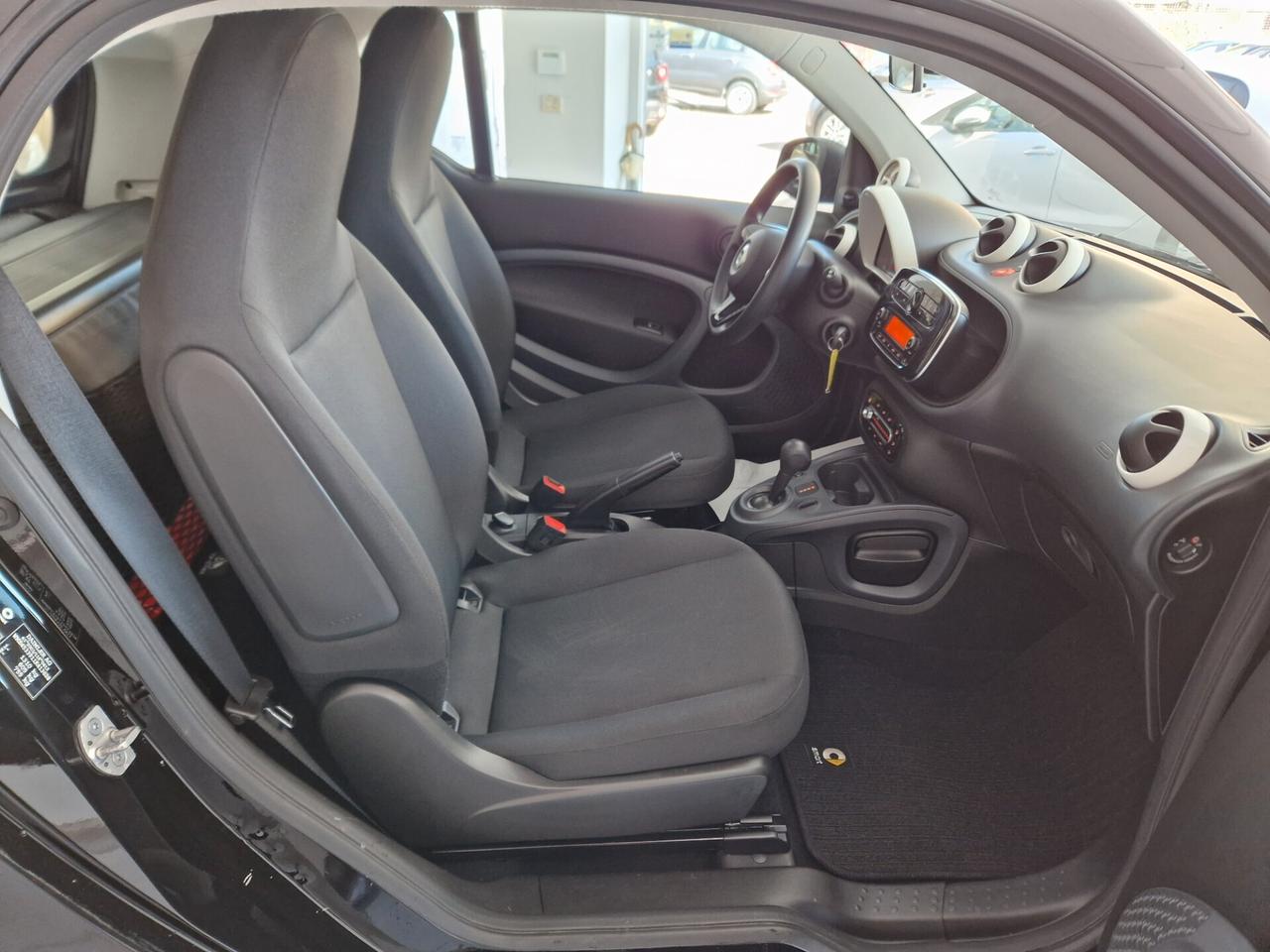 Smart ForTwo EQ Youngster