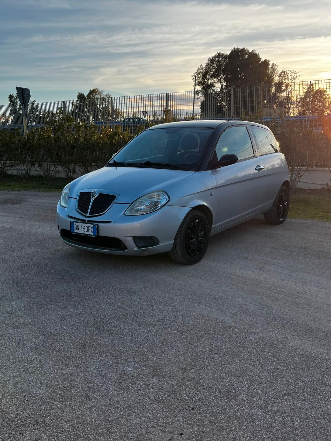 Lancia Ypsilon 1.2 Platino