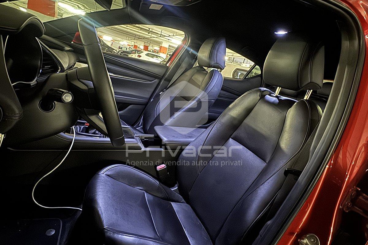 MAZDA Mazda3 2.0L e-Skyactiv-G M Hybrid Exclusive