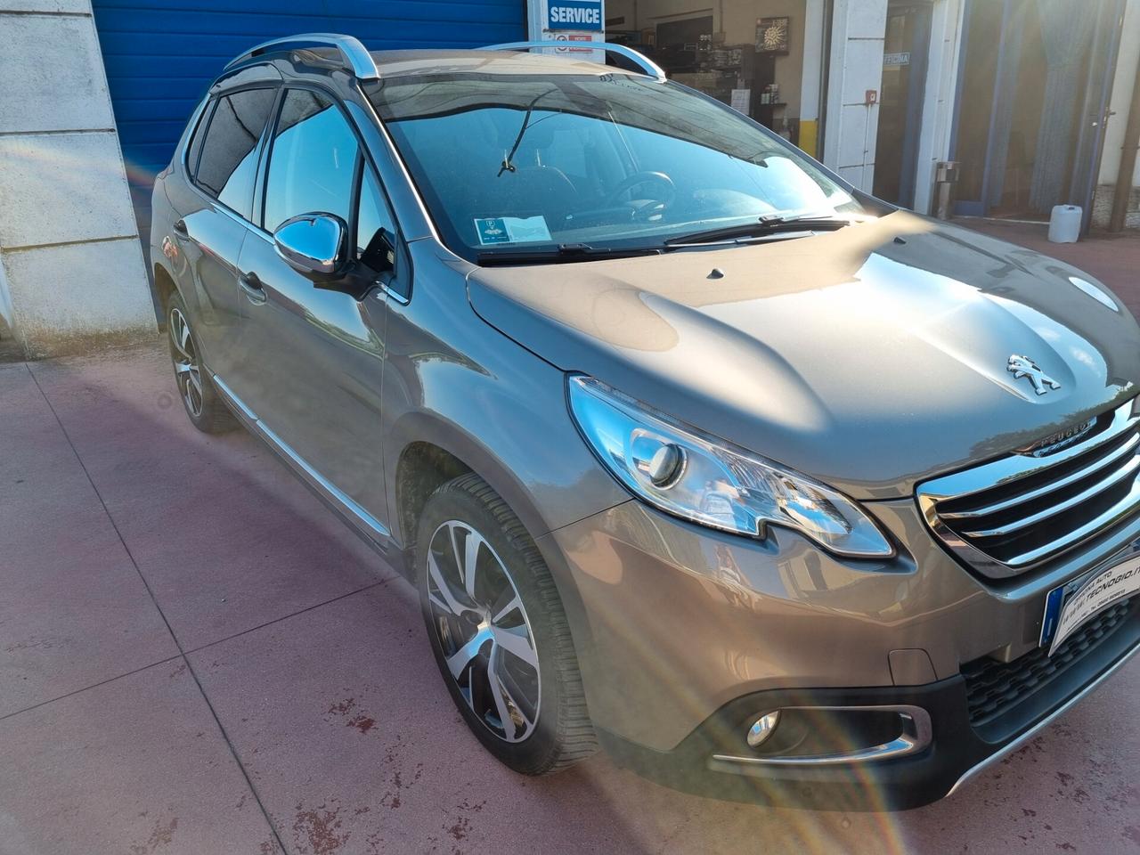 Peugeot 2008 1.6 e-HDi 92 CV S&S ALLURE GRIP CONTROL