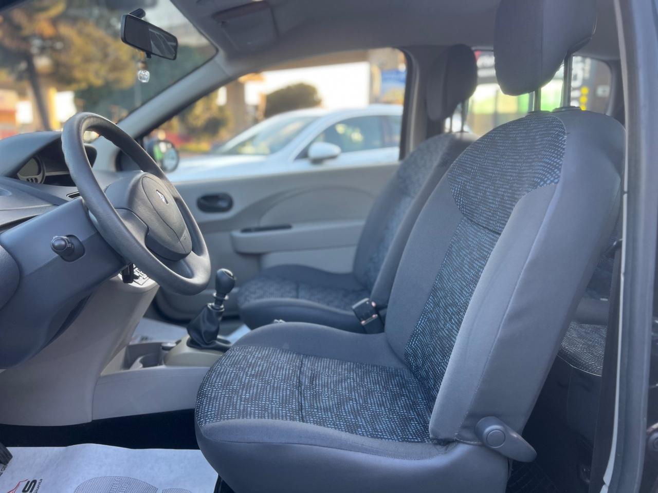 Renault Twingo 1.2 SOLO 43.000 KM - 12/2009