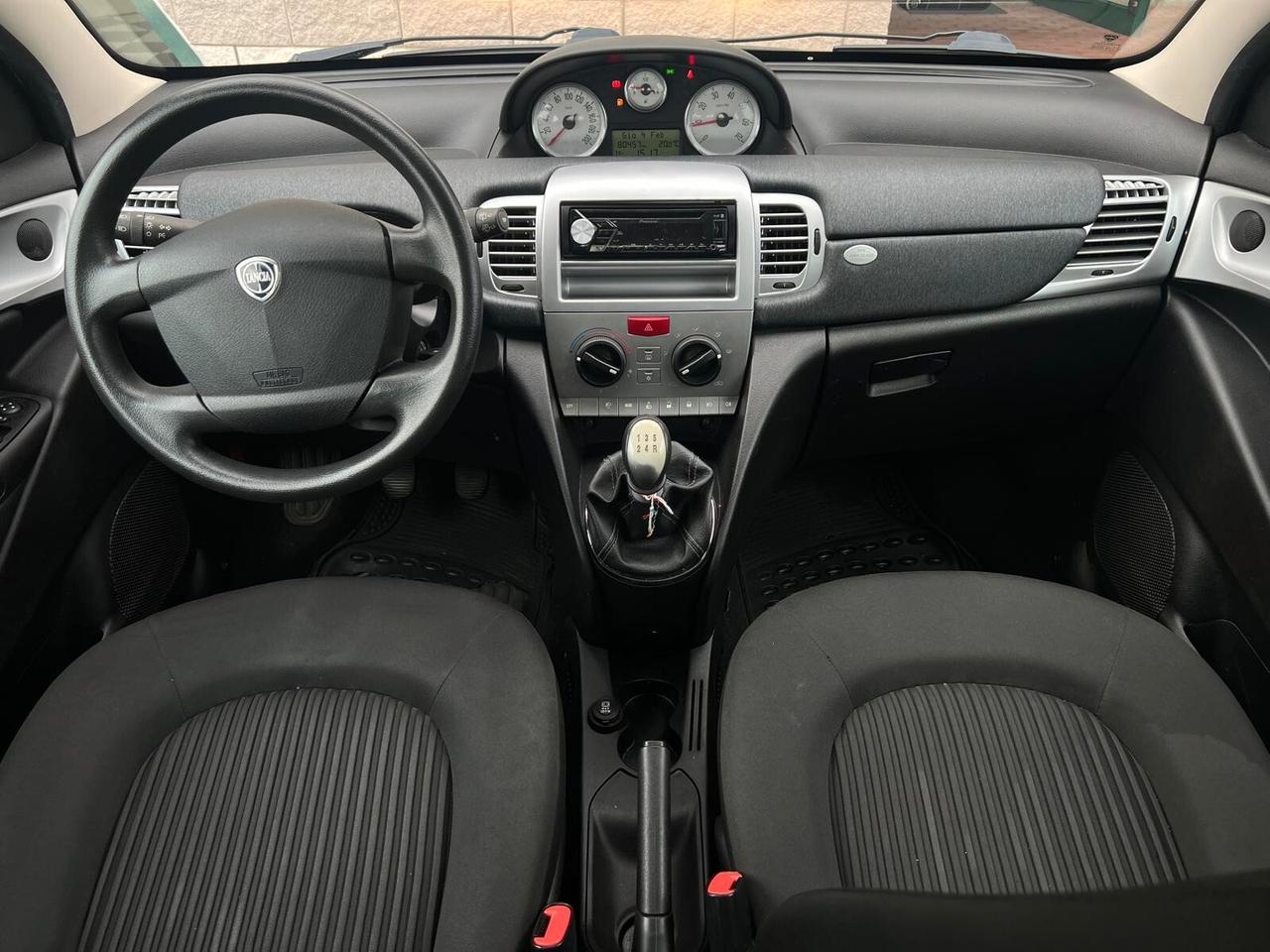 Lancia Ypsilon 1.2 Argento