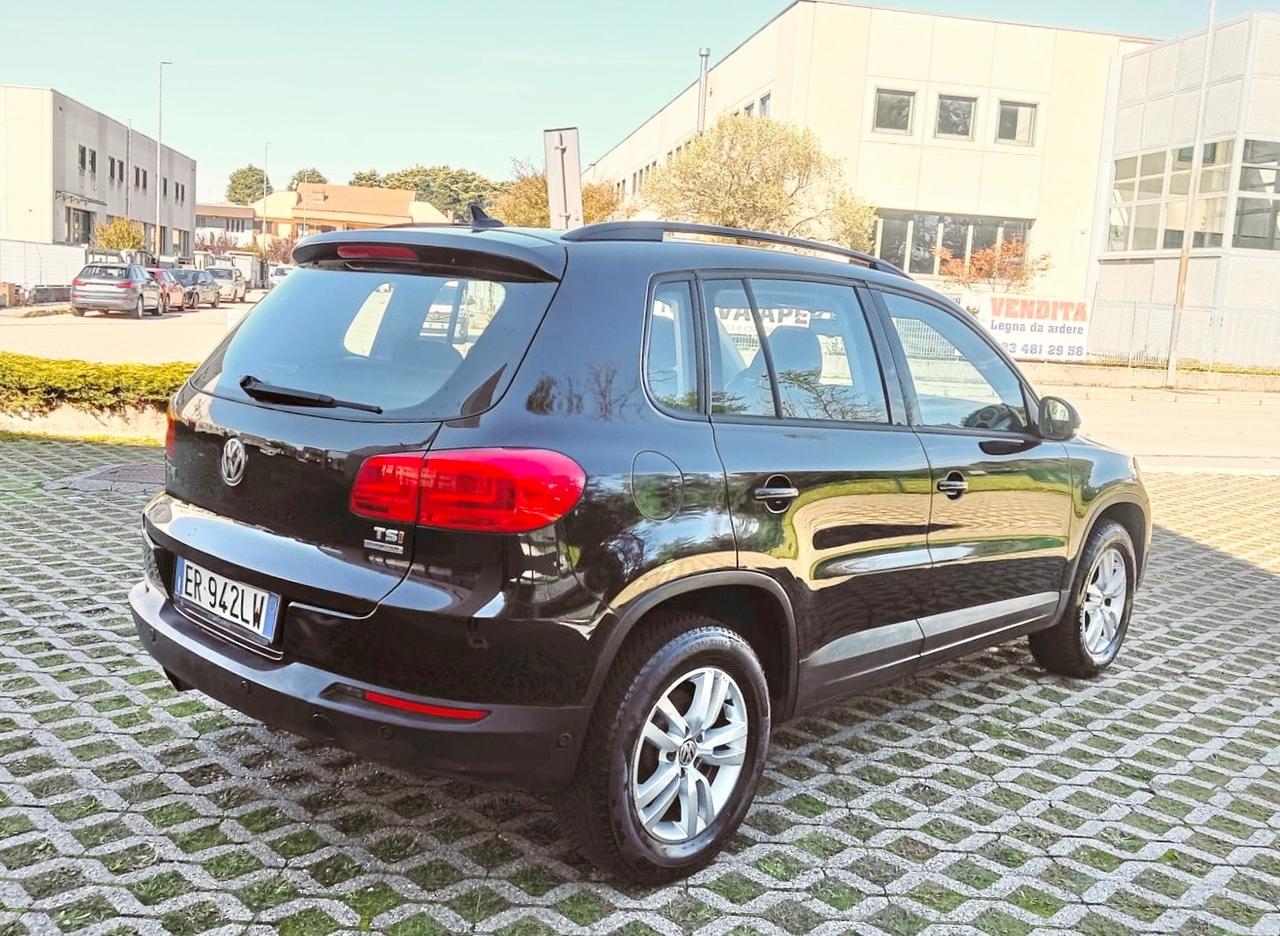 Volkswagen Tiguan 1.4 TSI 122 CV Panorama*Navi*Park assist