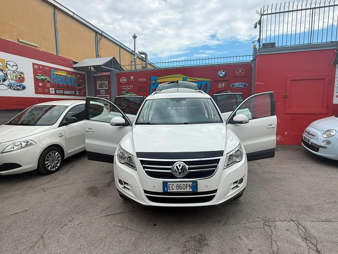 Volkswagen Tiguan 2.0 TDI 140cv Sport - 2010