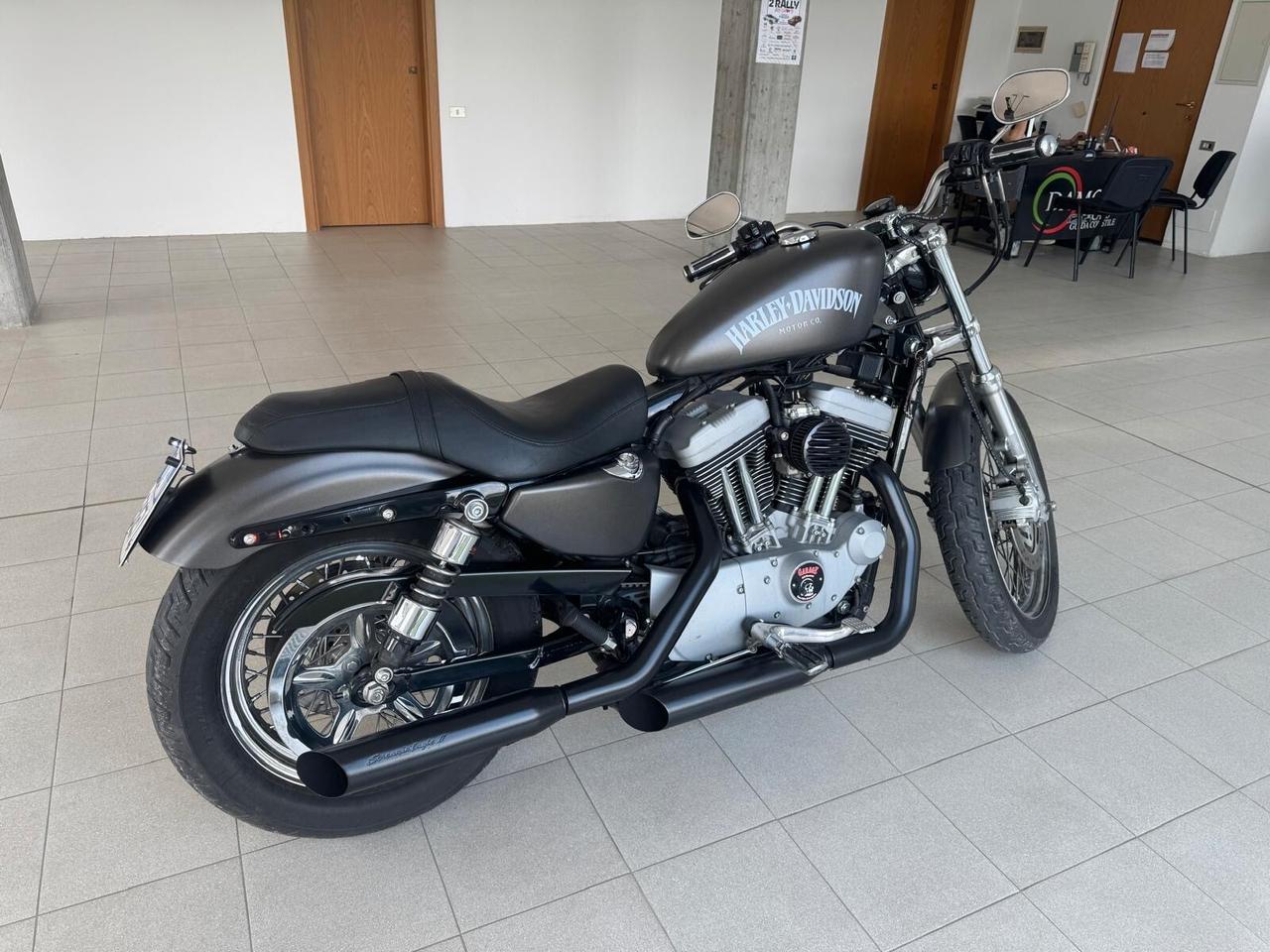 Harley-davidson 1200 Sportster HARLEY-DAVIDSON SPORTSTER 1200 XL R
