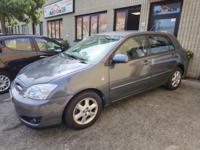 TOYOTA Corolla 1.4 D-4D 5 porte Sol AUTOMATICA