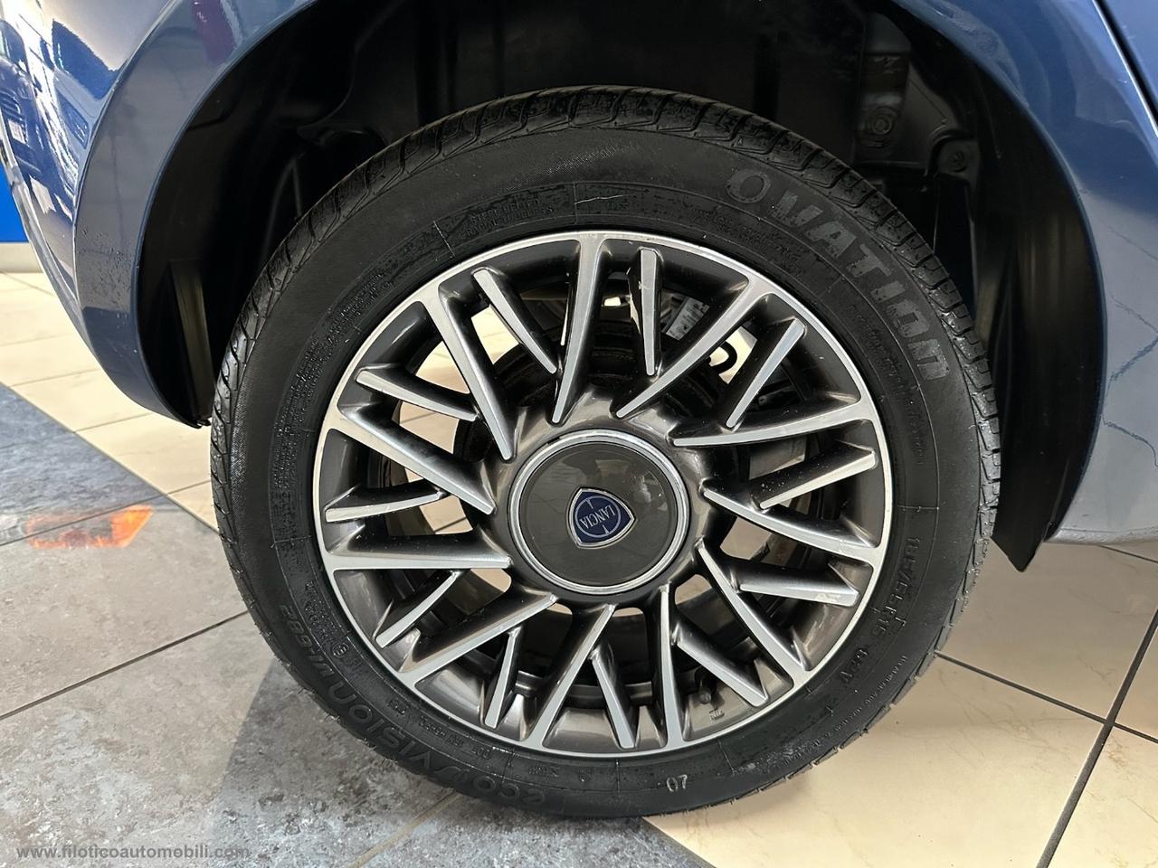 LANCIA Ypsilon 1.0 FireFly 5p.S&S Hybryd Gold