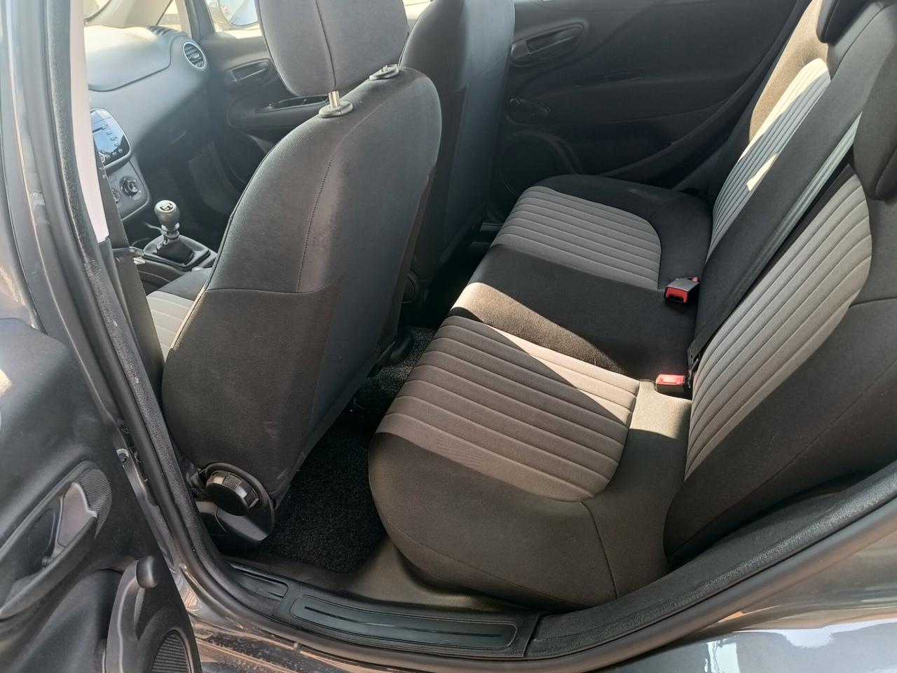 Fiat Punto 1.2 8V 5 porte Street