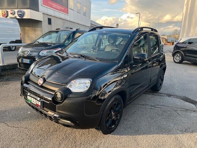 Fiat Panda 1.0 FireFly S&S Hybrid Trussardi