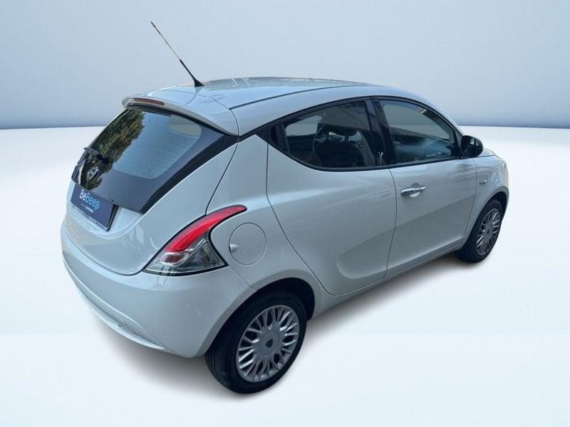 Lancia Ypsilon 1.2 SILVER 69CV