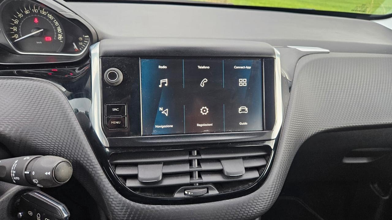 Peugeot 208 PureTech 82 Stop&Start 5 porte Signature