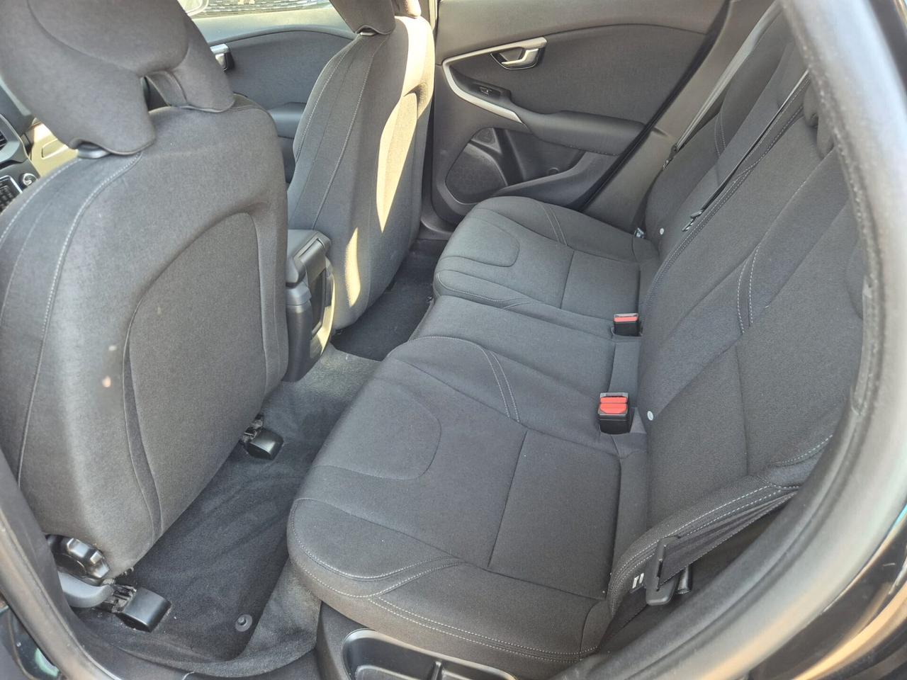 Volvo V40 D2 Momentum