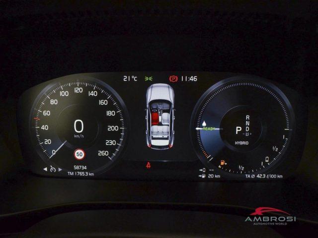 VOLVO XC40 T4 Recharge Plug-in Hybrid automatico Essential 21