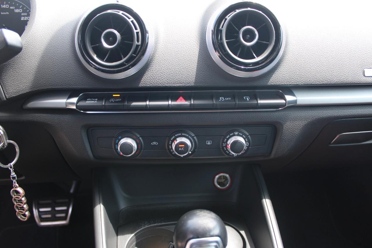 Audi A3 SPB 1.4 TFSI S TRONIC G TRON AMBITION
