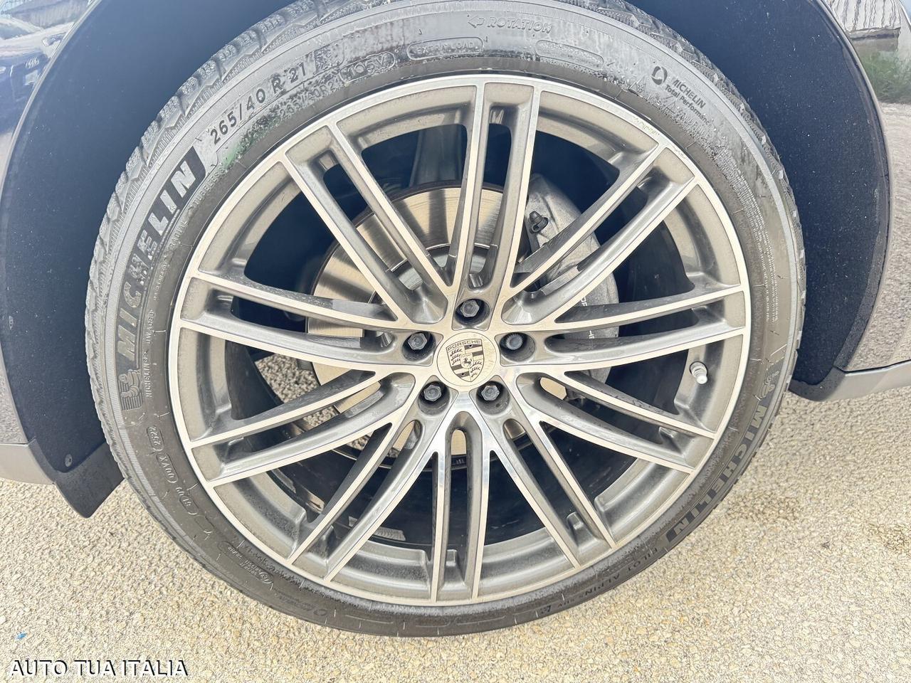 PORSCHE MACAN 2.0 TURBO BENZINA PER ESPORTAZIONE