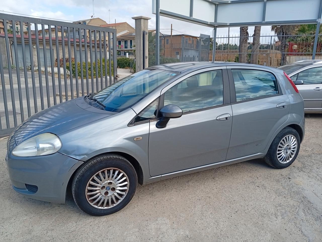 Fiat Grande Punto 1.4 5 porte Dynamic