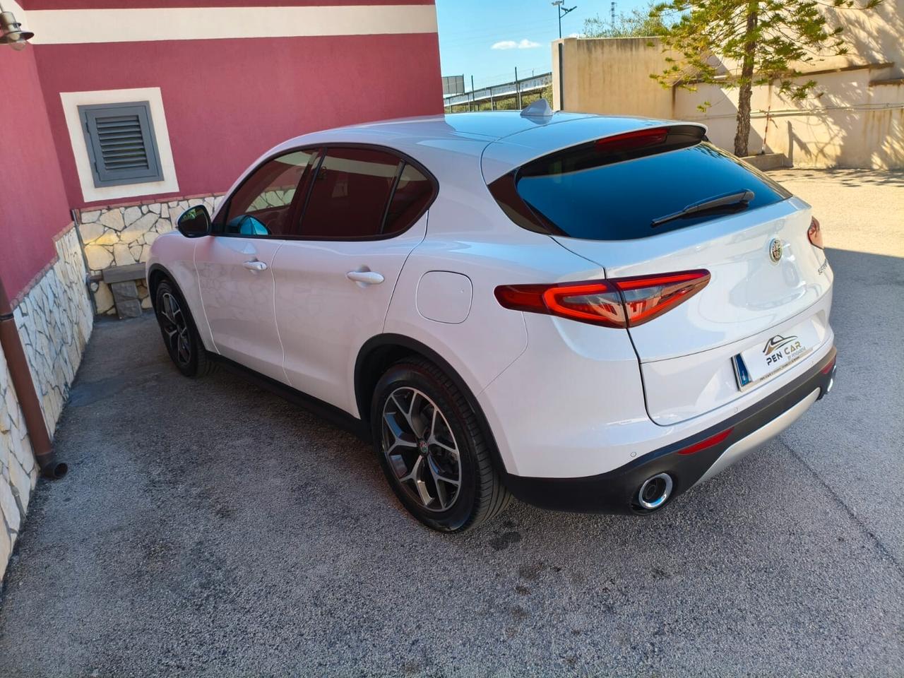 Alfa Romeo Stelvio 2.2 Turbodiesel 160 CV AT8 RWD Sport-Tech