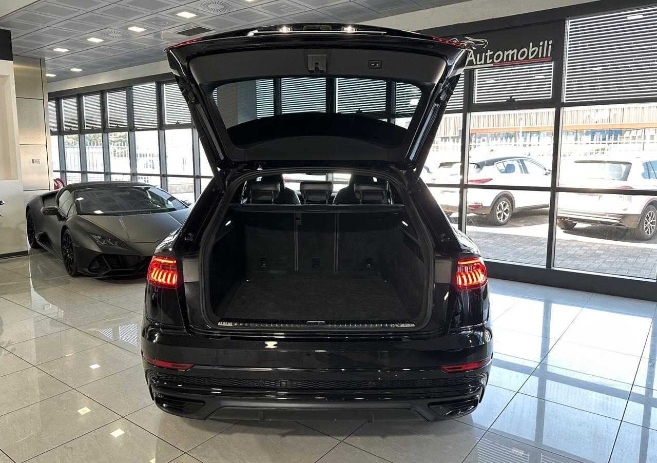 Audi Q8 S-LINE MHEV Cerchi22"+B&O+SospPneumatiche+TettoApribile