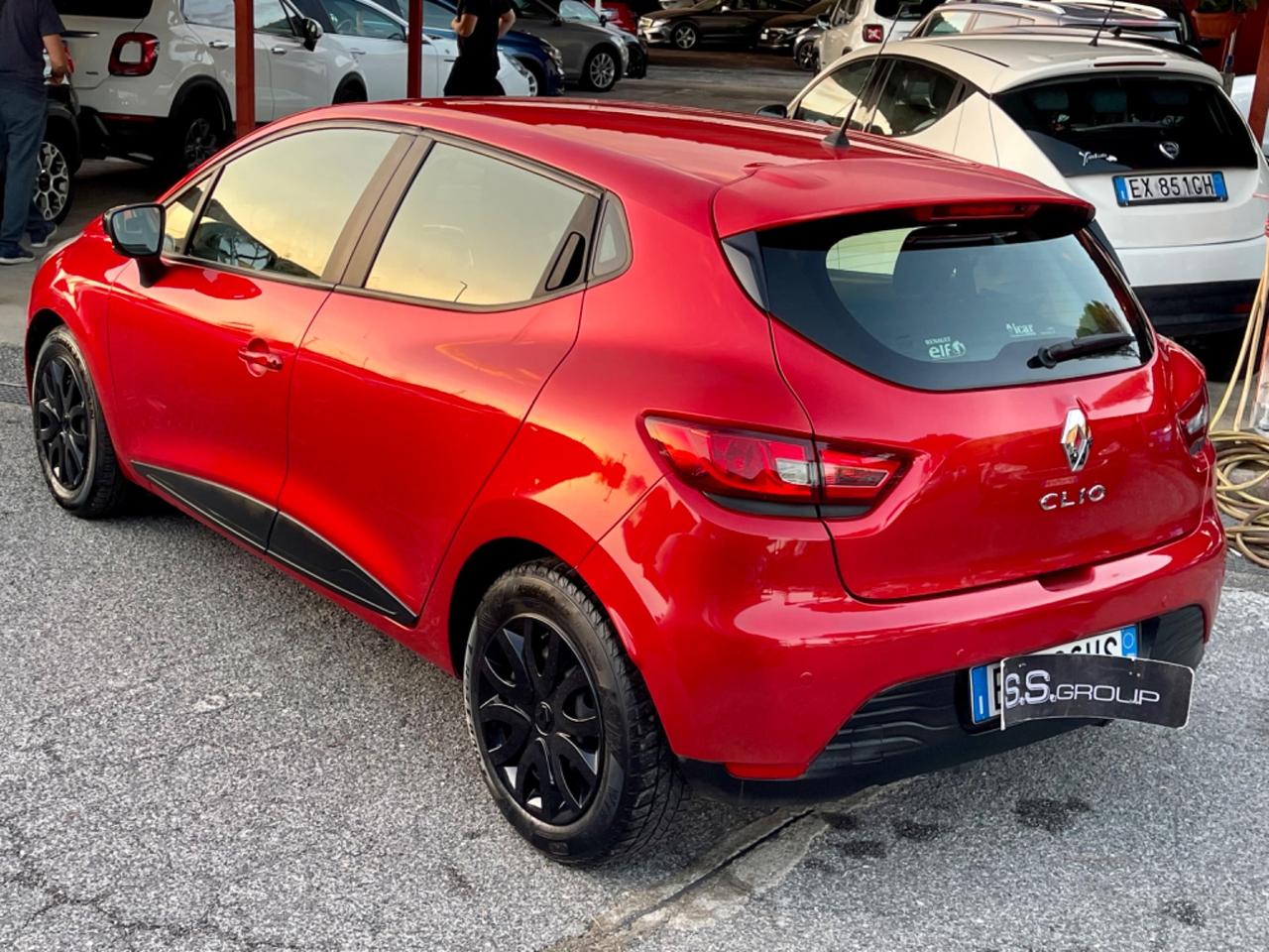 Clio 1.2 75CV -unipro-rate-neopatentati-garanzia