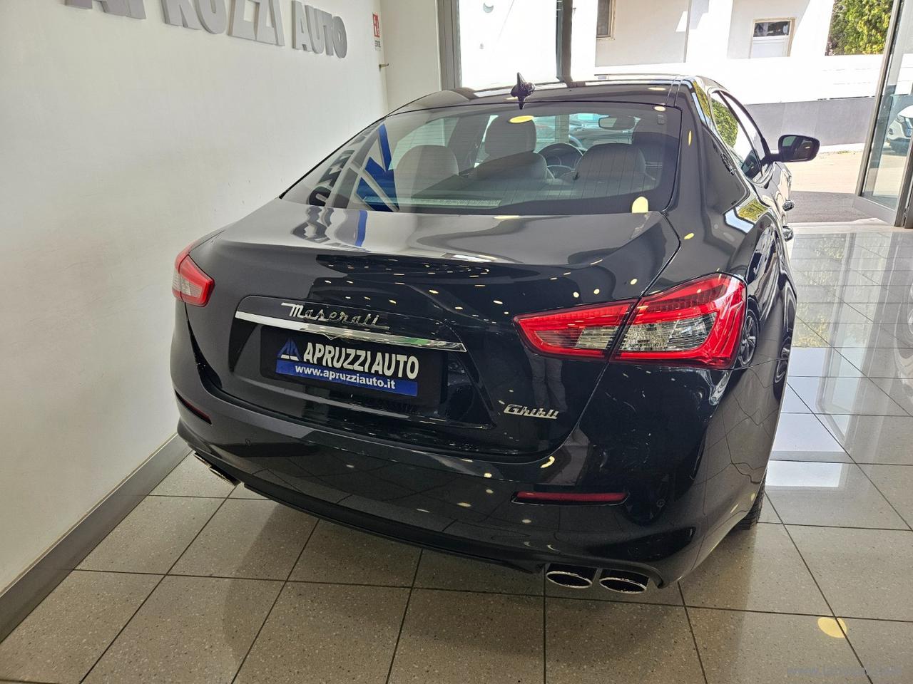 MASERATI Ghibli V6 Diesel 275 CV