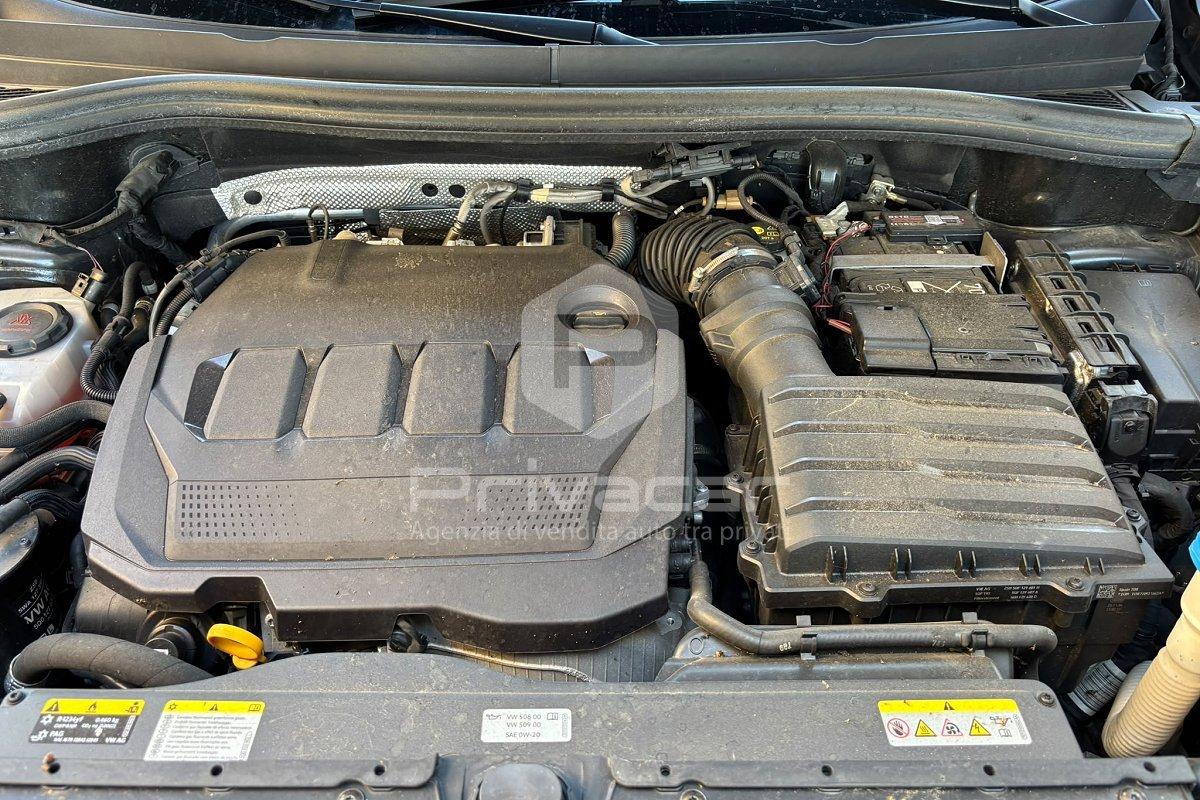 VOLKSWAGEN Tiguan 2.0 TDI 150 CV DSG R-Line Plus