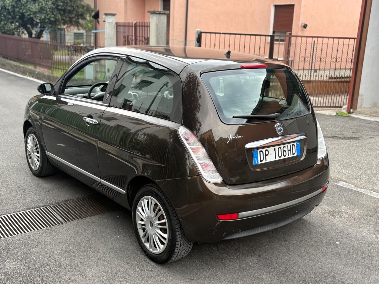 Lancia Ypsilon 1.2 Platino 2008 NEOPATENTATI