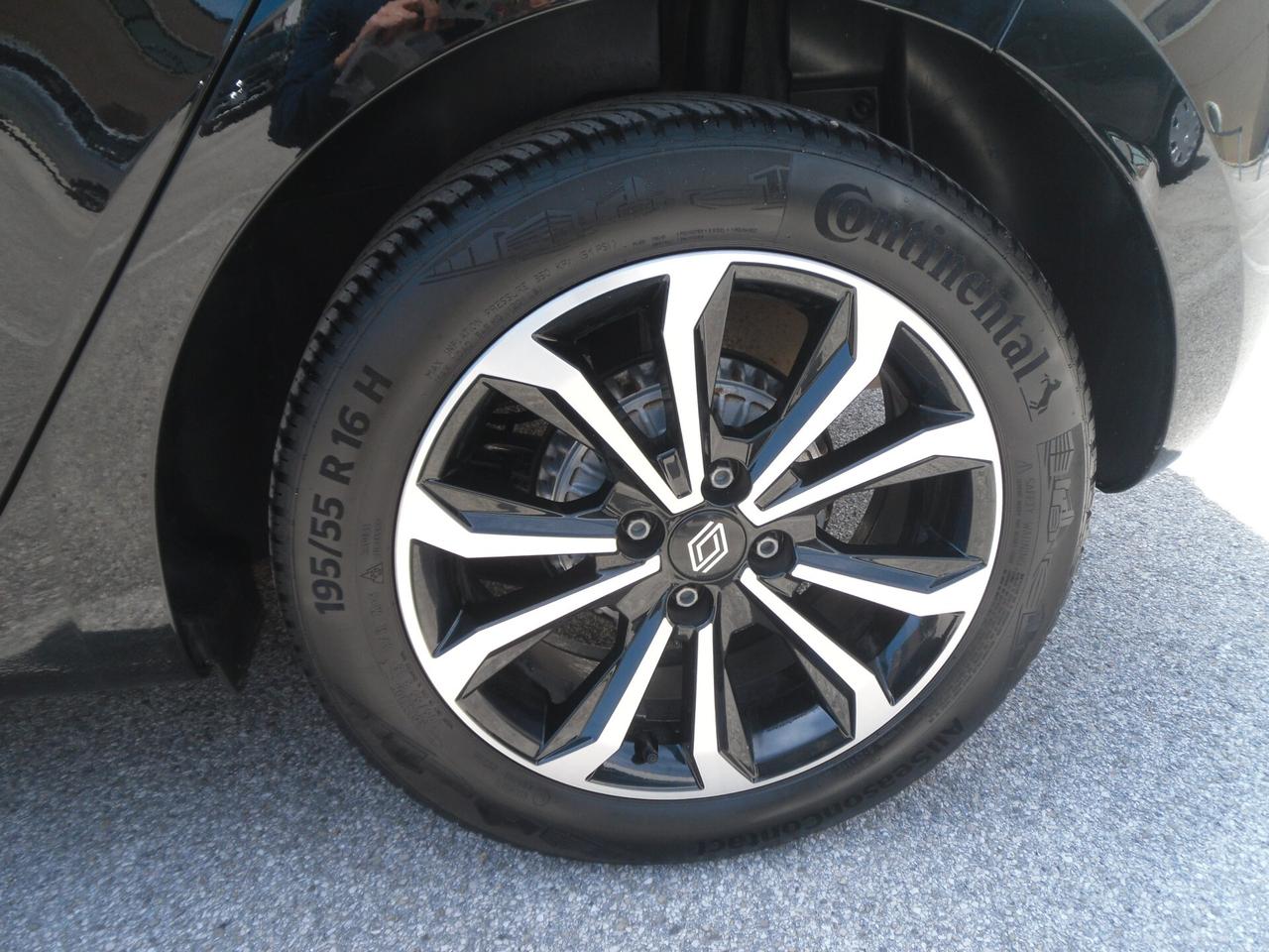 Renault Clio TCe 90 CV 5 porte Techno