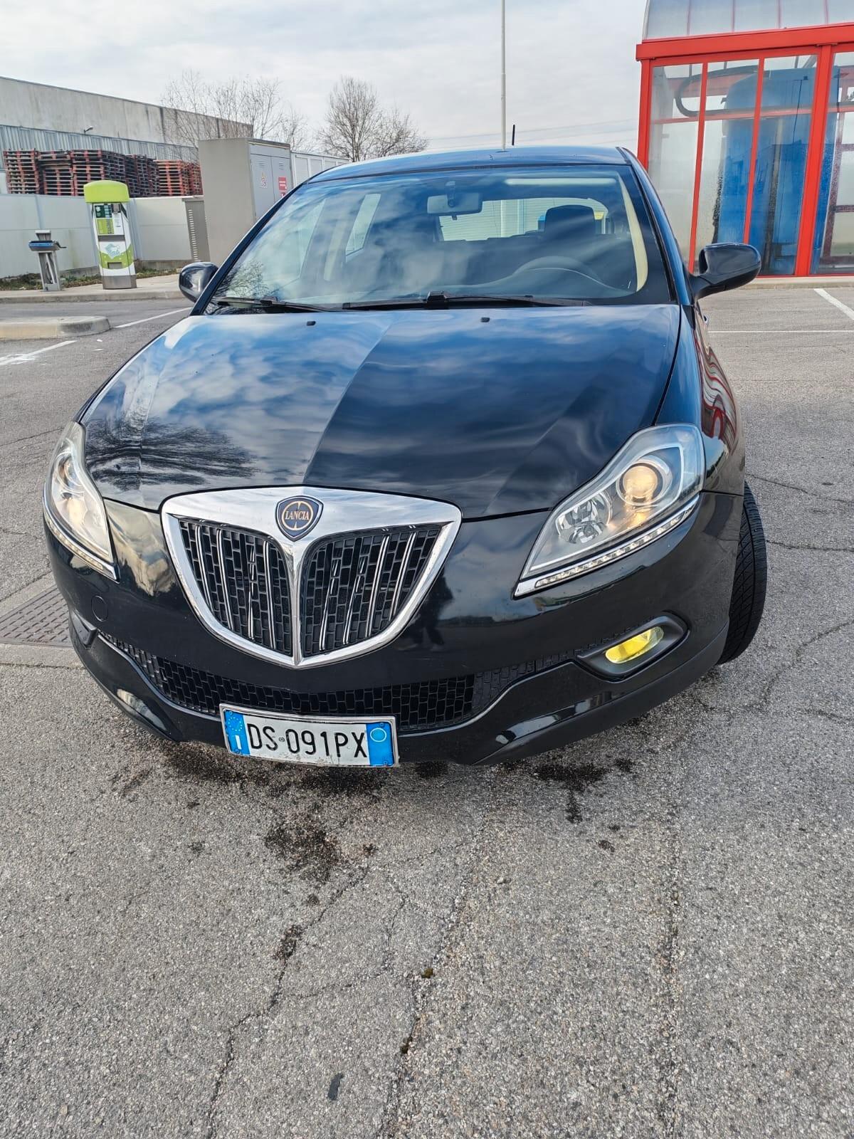 Lancia Delta 1.4 T-Jet 120 CV Oro