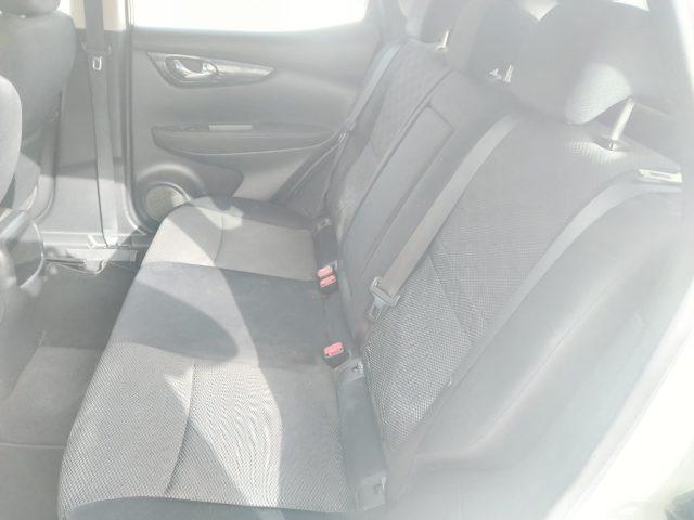NISSAN Qashqai 1.5 dCi N-Connecta