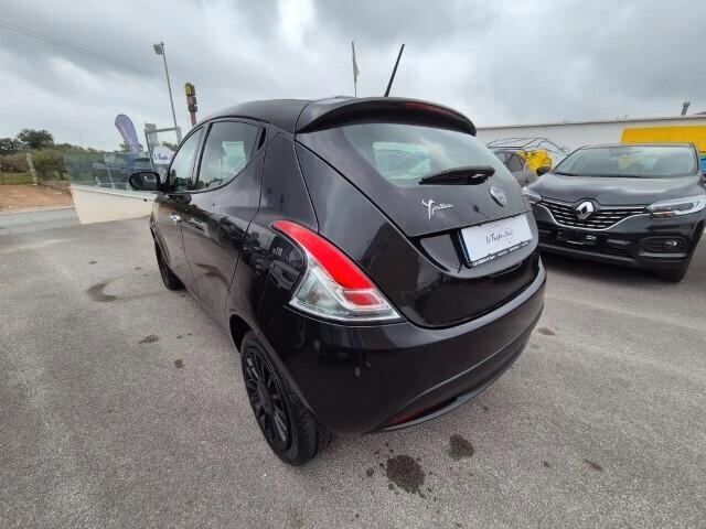 Lancia Ypsilon 1.0 FireFly 5 porte S&S Hybrid Ecochic Silver - 2021