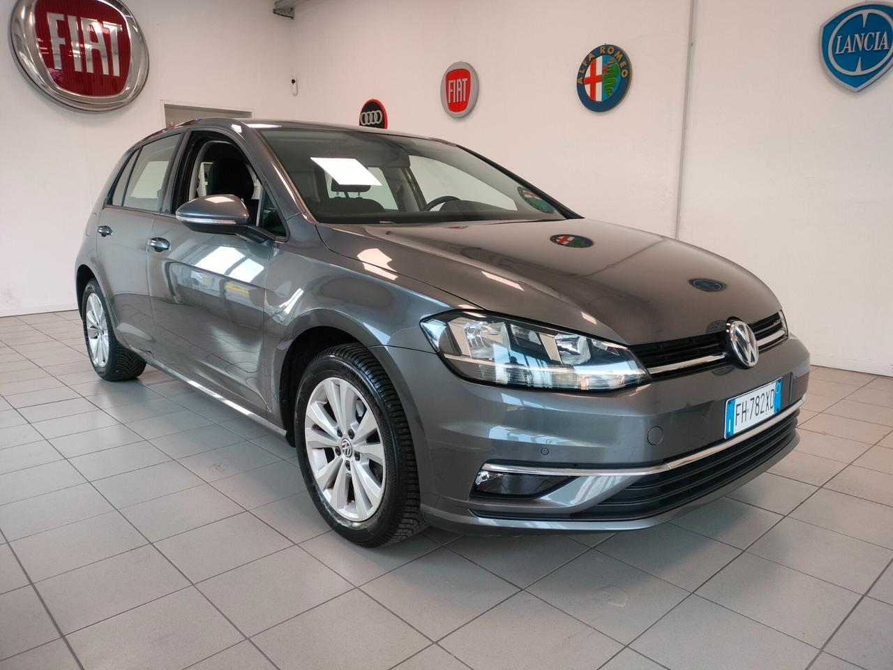 Volkswagen Golf 1.0 TSI 110 CV 5p. Business BlueMotion Technology