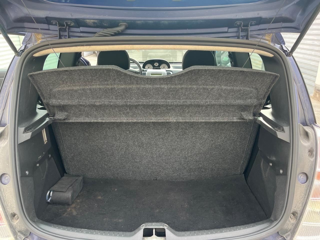 Lancia Ypsilon 1.4 New Oro Ecochic GPL