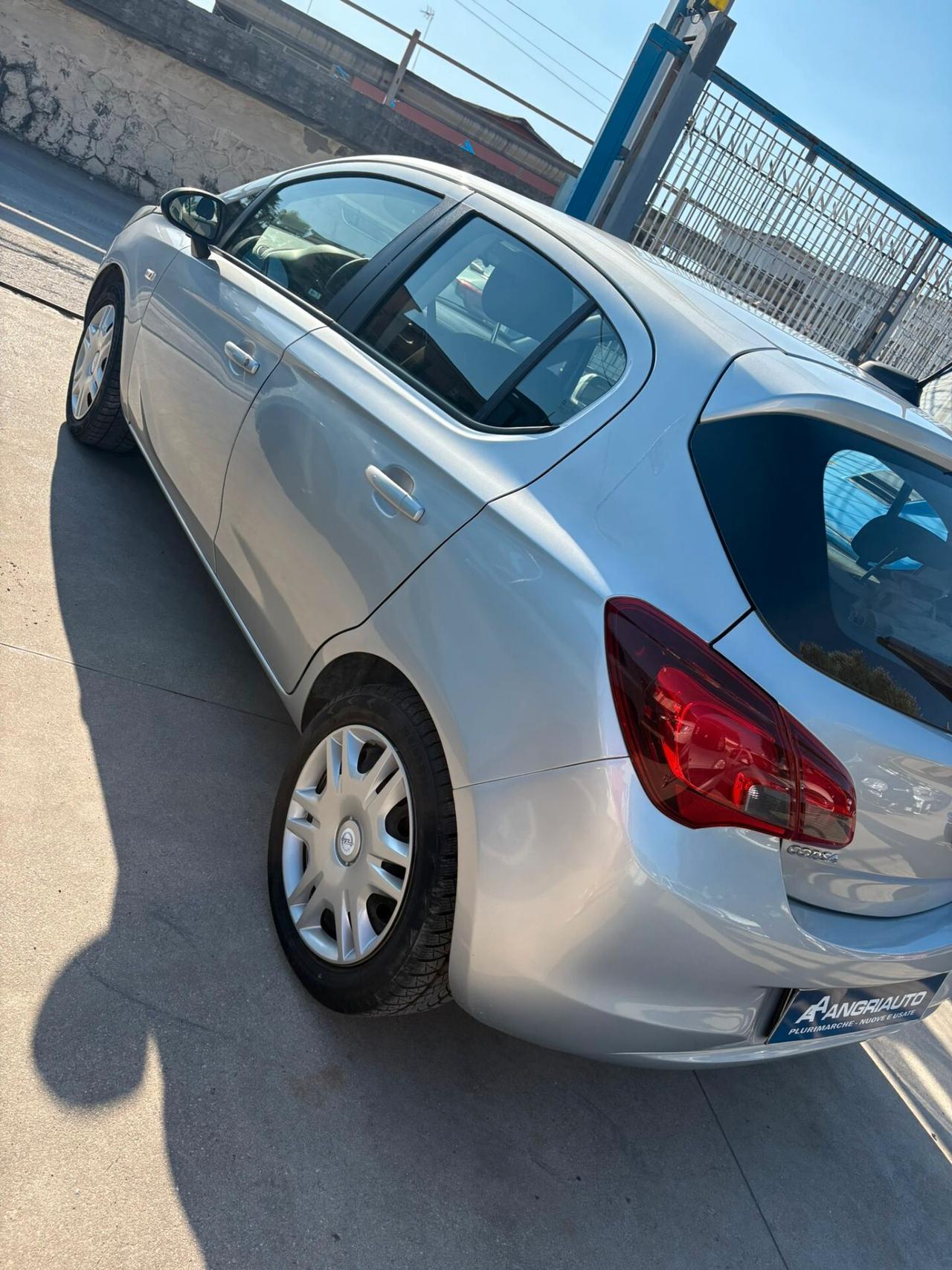 Opel Corsa 1.4 90CV GPL Tech 5 porte Advance