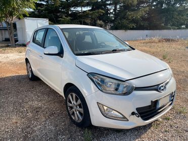 Hyundai i20 1.1 CRDi 5p. Classic DIFETTO AL MOTORE