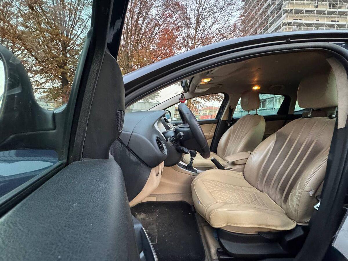 Lancia Delta 1.4 tjt Platino ecochic Gpl 120cv