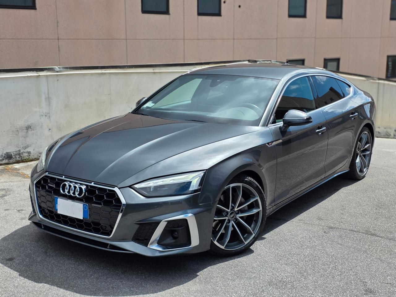 Audi A5 SPB 40 TDI quattro S tronic line edition