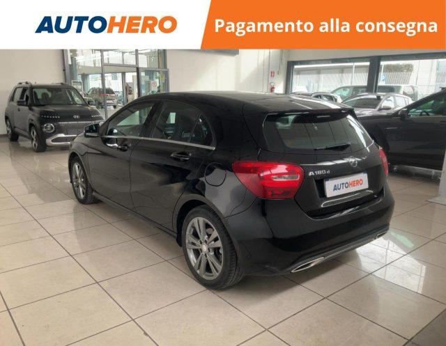 MERCEDES-BENZ A 180 d Sport