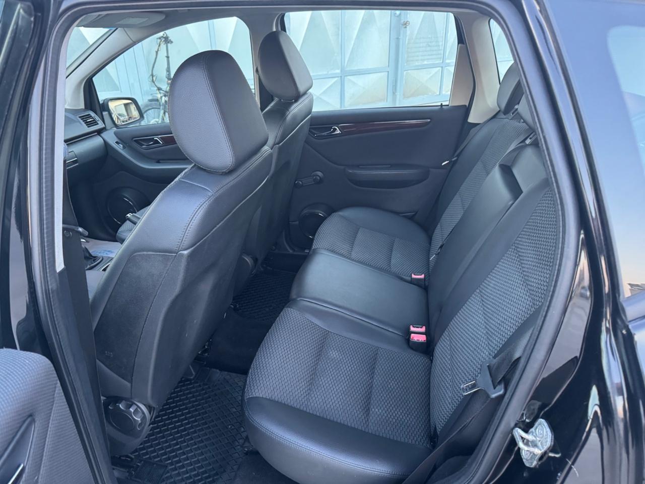 Mercedes-benz A 160 BlueEFFICIENCY Elegance