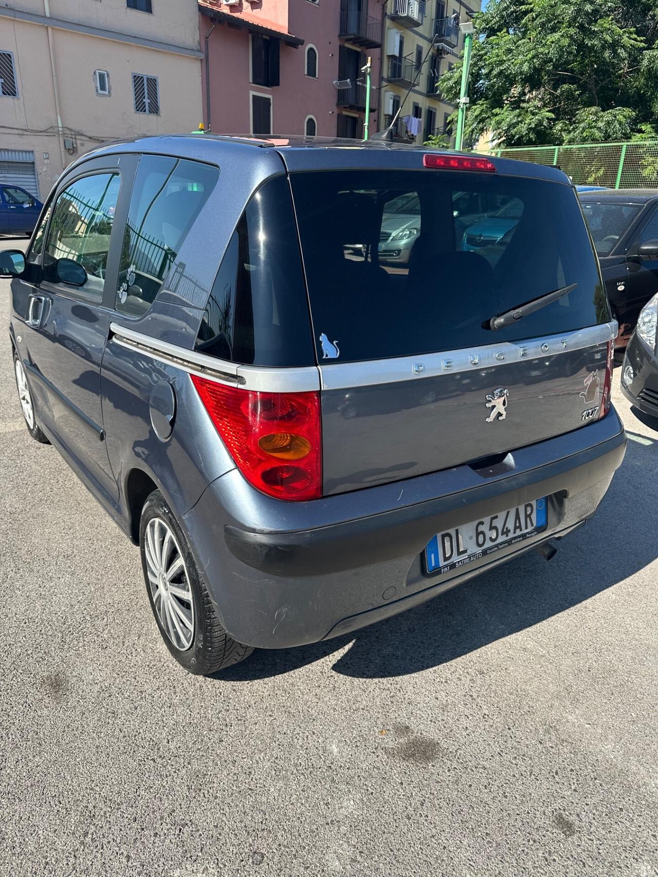 Peugeot 1007 1.4 HDi Sporty