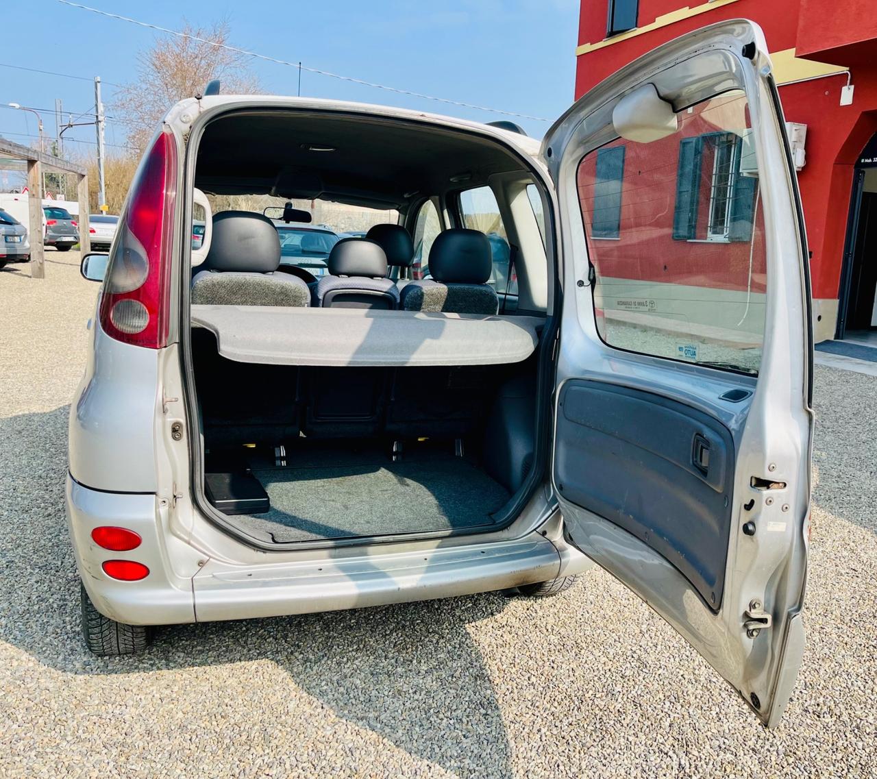 Toyota Yaris Verso 1.4 Tdi D-4D cat Luna